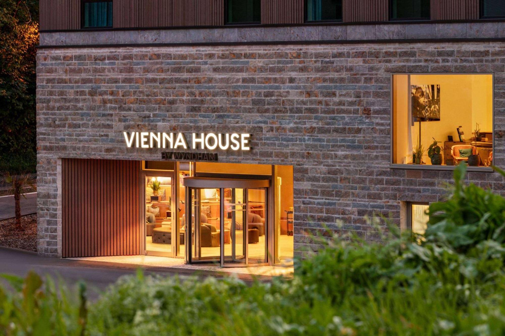 Vienna House By Wyndham Mq Kronberg Kronberg im Taunus Exterior photo